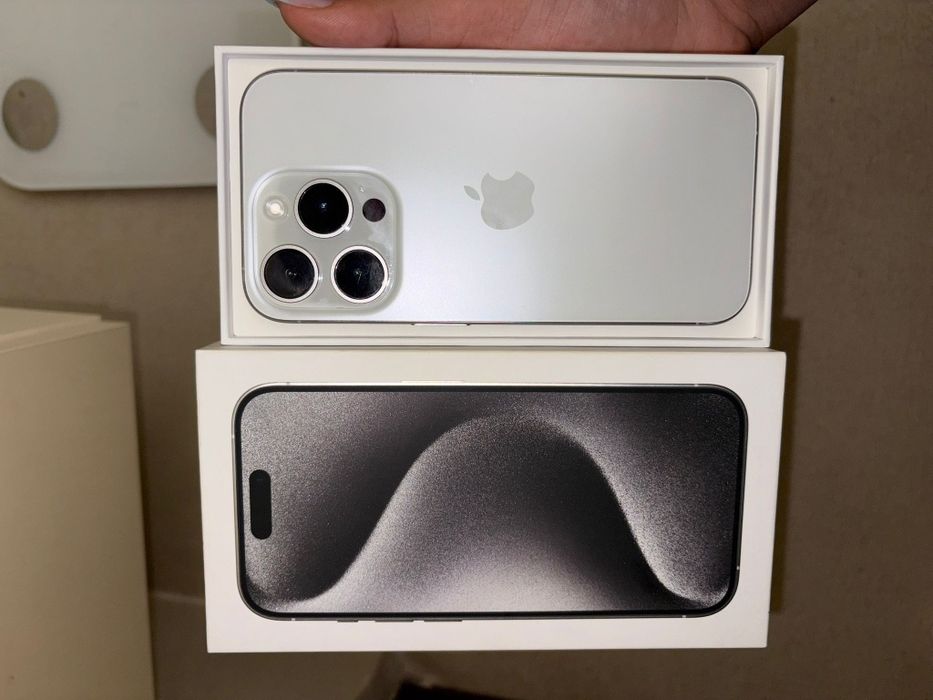 IPhone 15 pro, White Titanium