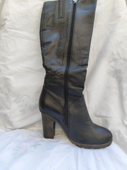 Брендовая, кожаная обувь