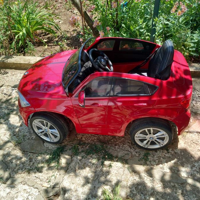 Акумулаторна кола БМВ Х6М - използван (като нов )