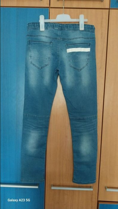Haine scoala baieti (tricou, camasa, pantaloni)