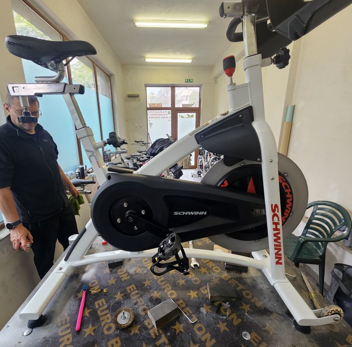 Продавам 3 бр проф. спининг колела [Spinning bike] Schwinn