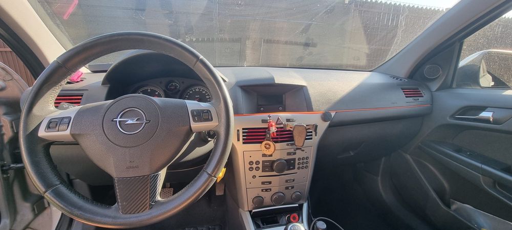 OPEL Astra 2012 — imagine 6