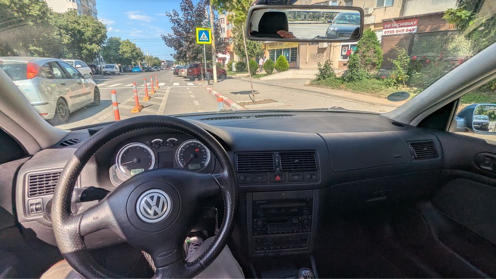 VOLKSWAGEN Golf 2004 — imagine 3