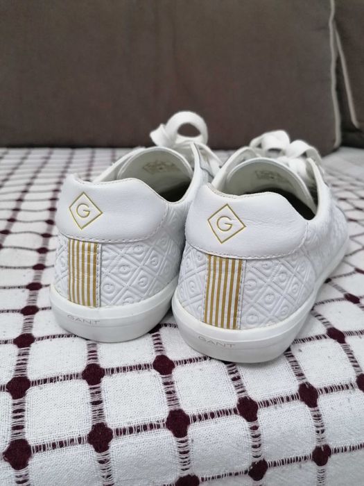 Adidasi piele Gant 39