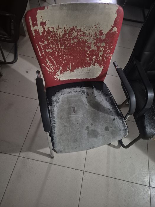 Продам кресло 25+5 и диван 2шт