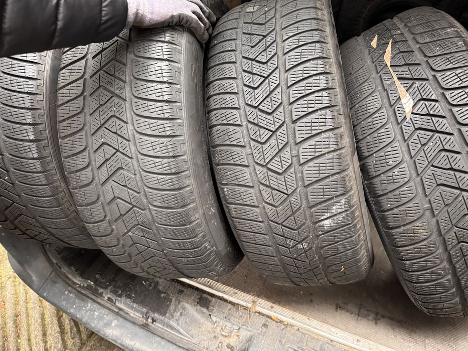 Anvelope 225 45 18  iarna