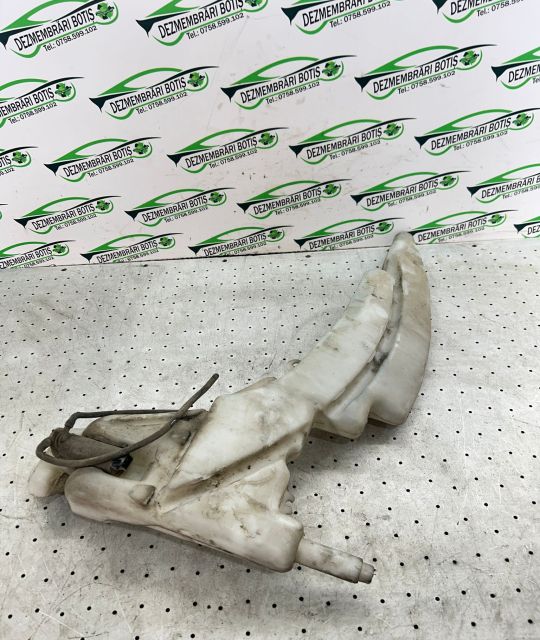 Vas lichid parbriz XS41-17618 Ford Focus prima generatie