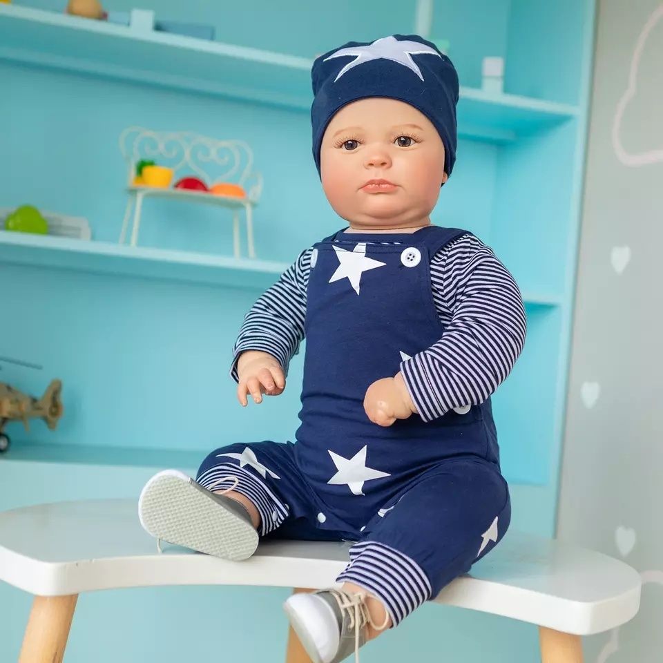 Силиконовая коллекционная кукла Reborn Doll Мальчик Даня 55 см (202)