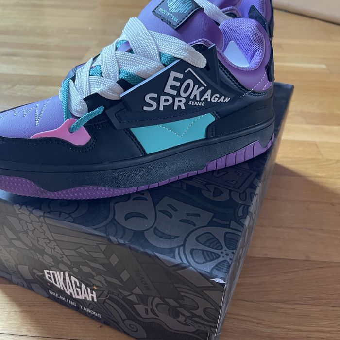 Кроссовки Eokagah