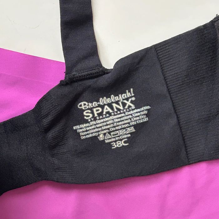 Ново бельо Spanx by Sara Blakely, Gina Benotti, etc