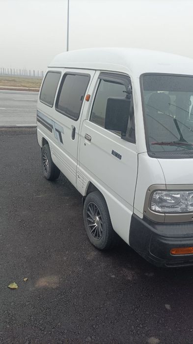 Дамас сотилади..