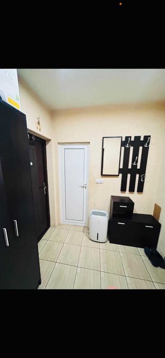 Продавам разширена гарсониера