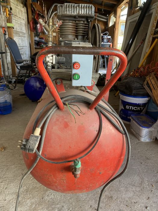Compresor Fini 200l nefunctional