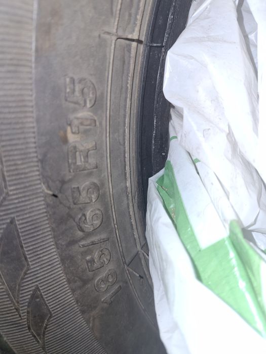 Продам шины 185 65 R15