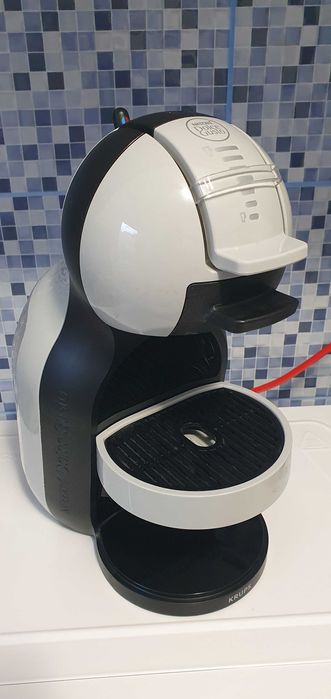 Espressor cu capsule Krups NESCAFÉ Dolce Gusto®, 1500 W, 15 bari