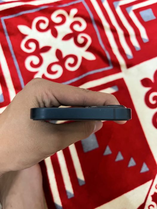 iPhone.      13