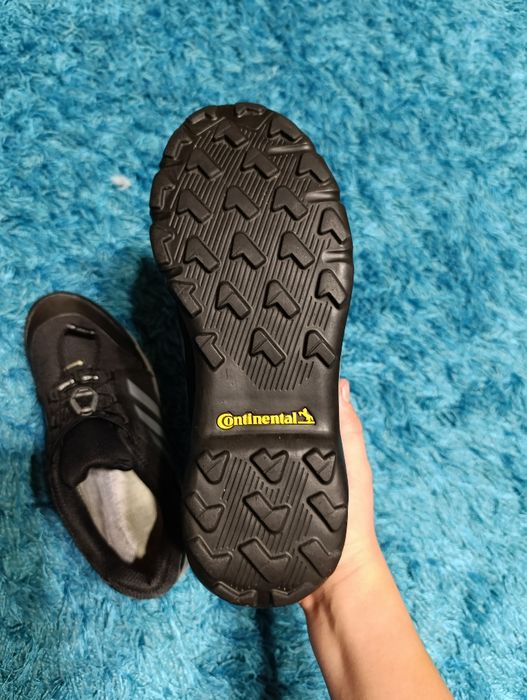 Зимни обувки Adidas terrex 38 номер