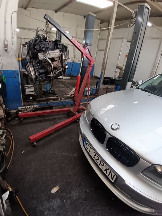 Vând BMW SERIA 1 E87