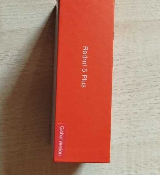 Продам Xiaomi Redmi 5 Plus 4/64 Глобальная версия