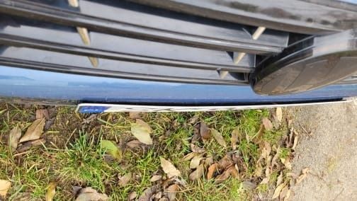 Suport placute înmatriculare, două seturi, 4 placi autoadezive cu scai