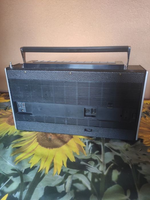 Grundig satellit 2100