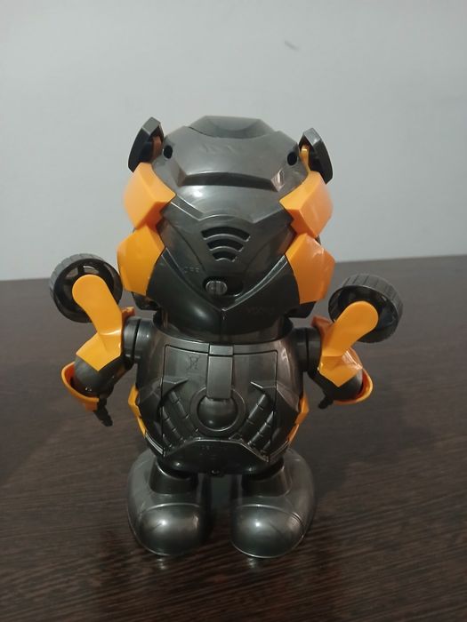 Фигурка трансформер