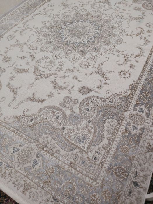 Продам ковер 2.5 × 3.5 м Турция,новый
