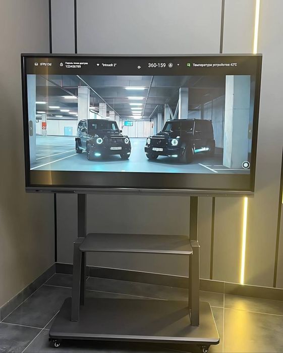 Интерактивная доска /Электронная дока  55" , 65" 75" 
-В комплект вход