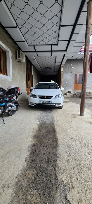 Jentra avtomobili srochni sotiladi!!!