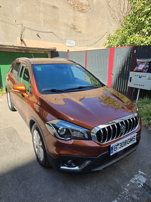 Suzuki SX4 S-Cross 4x4 AllGrip 140cp, impecabil, 2017, numai 60k Km, cu Casco si huse. Roți aliaj+ all season, revizie făcută. Non-hibrid!