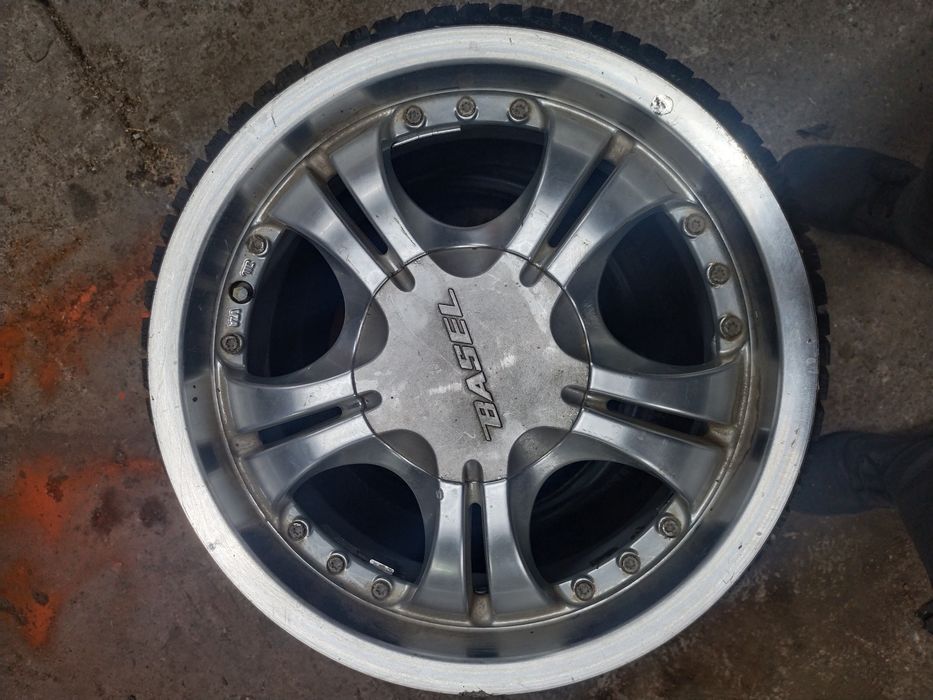 Диски легкосплавные 15. Три штуки.