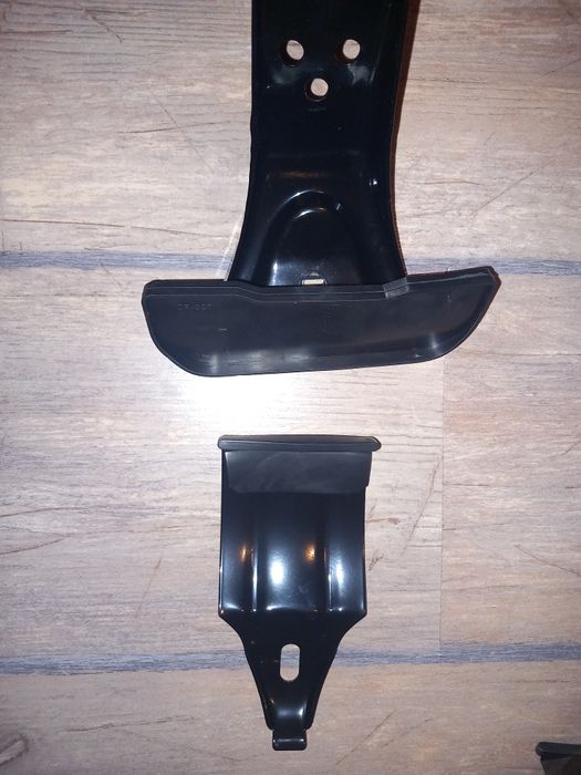 Релси/греди УНИВЕСАЛНИ за покрив на кола