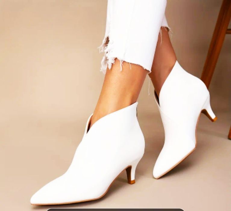 Продам новые ботильоны 39 размера