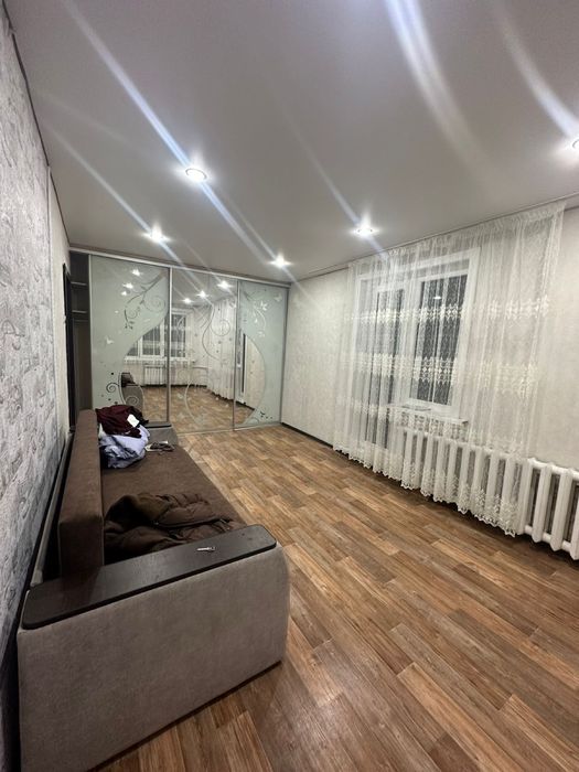 Сдается 2хкомн квартира район 8 школы