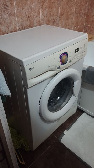 Продам стиральную машину
