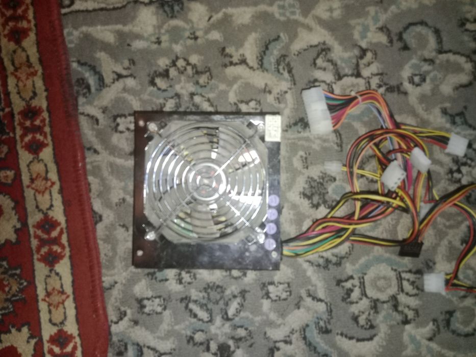 Продам блок питания