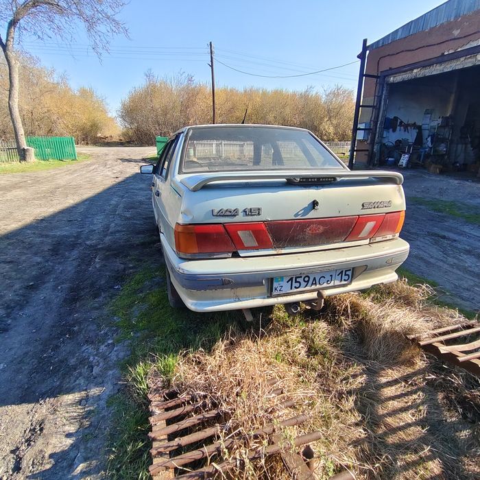 Продам ваз 2115 авто находу