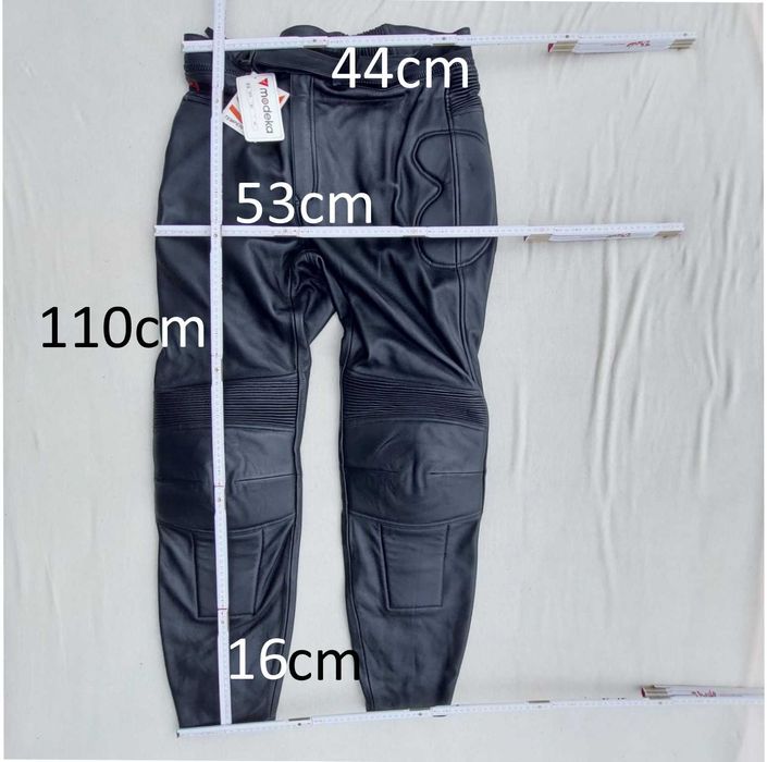 O sa vand pantaloni de piele pentru MOTO!!!
NOU! Germania!