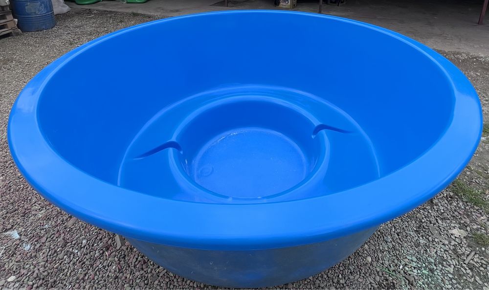 Ciubar/cada/cuva/corp/piscina/minipiscina