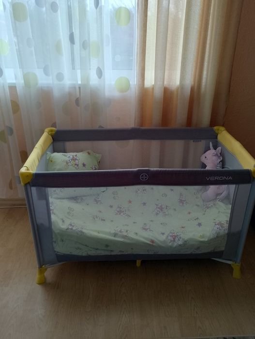 Сгъваема кошара .Много запазена