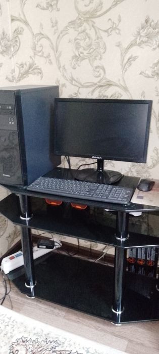 Продается компьютер срочно