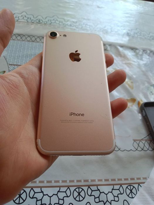 Iphone 7 128gb lik.