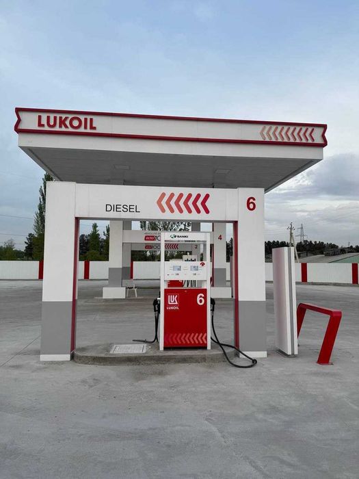 Бензакалонка Lukoil.Бензоколонка BENZAKOLONKA  1. 2. 6. 8.рукавные AZS