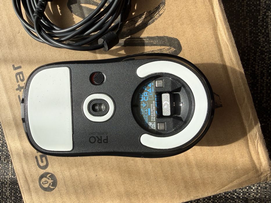 Продам игровую мышь Logitech G Pro X Superlight