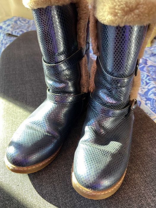 Зимни ботуши от естествена кожа и естествен косъм. Pierre Cardin 38 р.