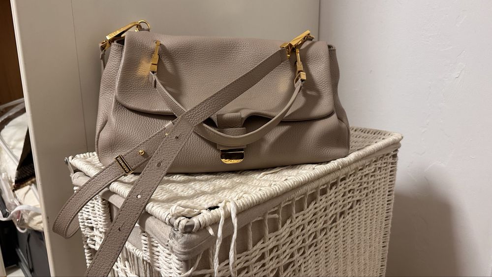 Coccinelle чанта за рамо