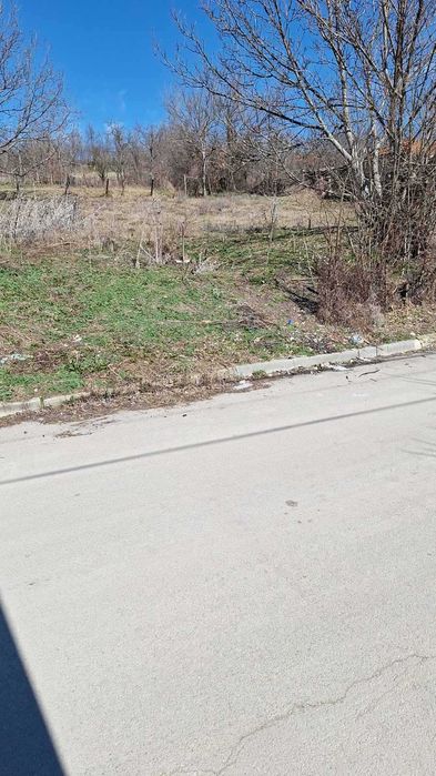 Парцел, във град Дългопол!