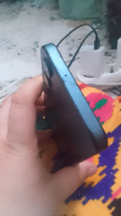 Самсунг а16 6/128гб