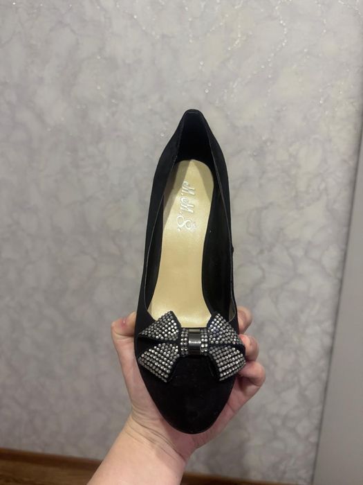 Продам туфли женские