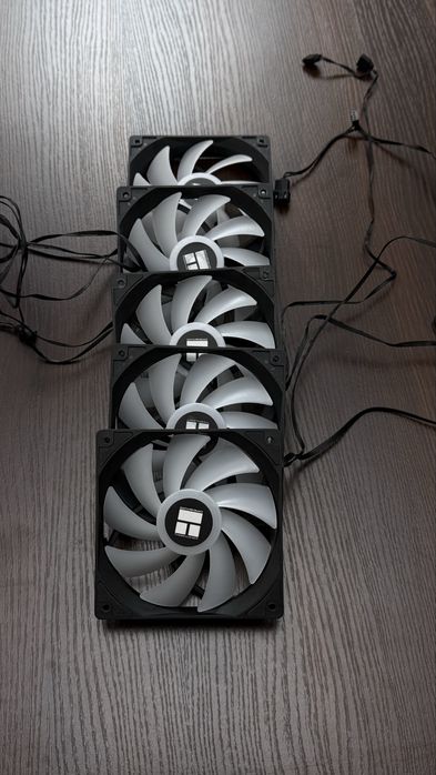 Куллеры для корпуса Thermalright